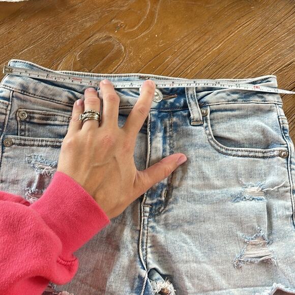 American Eagle shorts ⭐️ - Picture 5 of 7